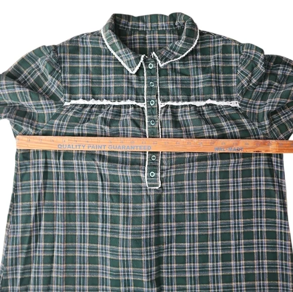 L.L. Bean Style Plaid Cotton Nightgown Green Flannel Cottagecore Sz L Cabin-core - Picture 11 of 12